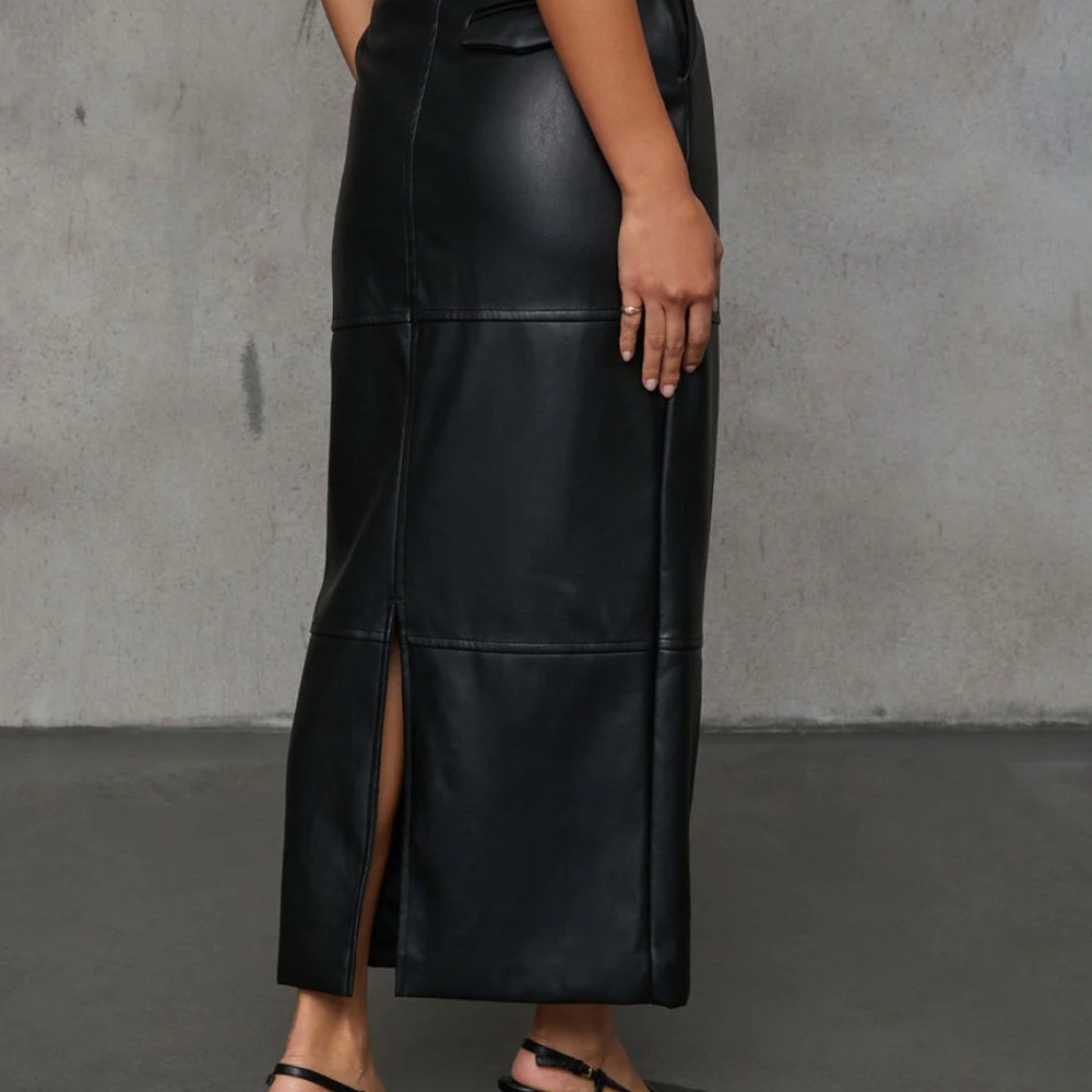 Vici Collection Long Black Leather Skirt NWT - Picture 5 of 5